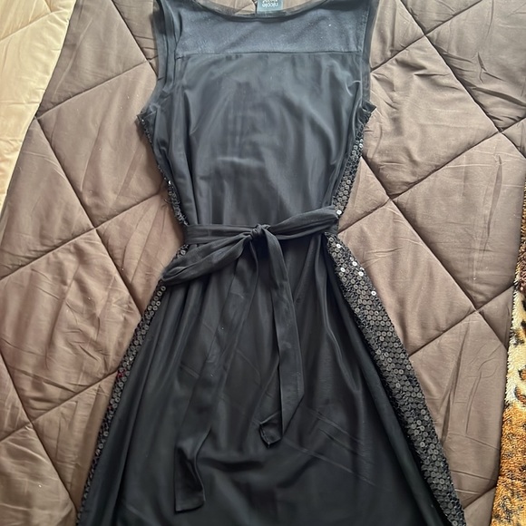 Black sequence dress size small - Picture 3 of 3